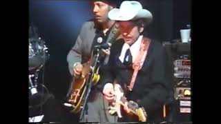 Bob Dylan 2002  Tweedle dee and Tweedle dum [upl. by Aguste103]