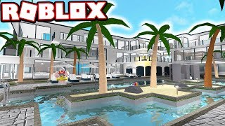 A REAL 15 MILLION DOLLAR MANSION Roblox Bloxburg [upl. by Eelanna803]